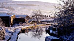 Peak Forest Canal in the Peak District is one of five waterways that has achieved Keep Britain Tidy’s Green Flag Award status. Image courtesy of Inland Waterways Association