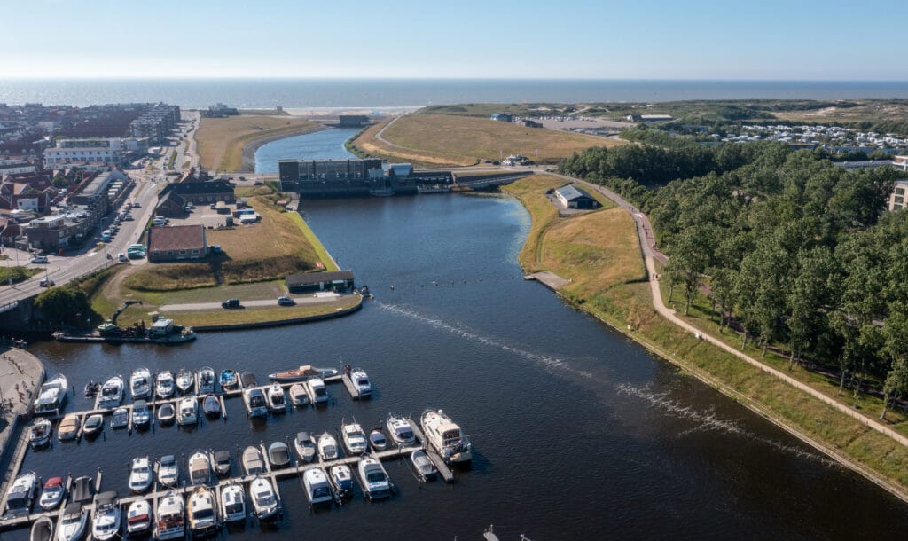 Bubble Barrier across Netherlands river