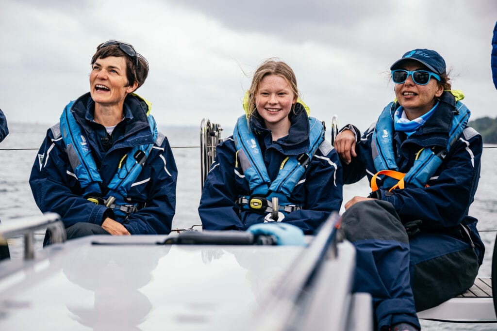 Dame Ellen at the helm of Solent Hero