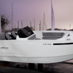 De Antonio Yachts E23 electric boat